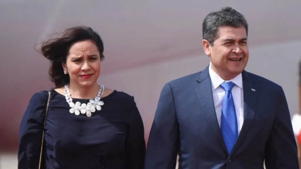 La residencia de Ana García en Villa Palmeras, la propiedad de Juan Orlando Hernández administrada por la OABI