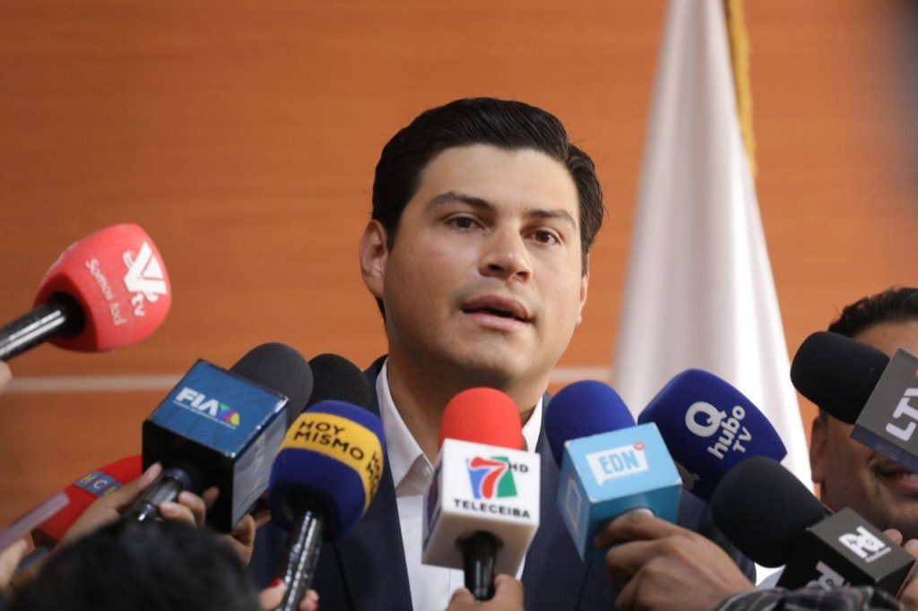 Corrección a declaración del consejero Marlon Ochoa sobre la transmisión simultánea de actas a los partidos políticos